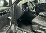 VOLKSWAGEN T-ROC R-LINE BLACK EDITION