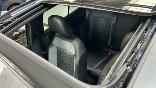 VOLKSWAGEN T-ROC R-LINE BLACK EDITION
