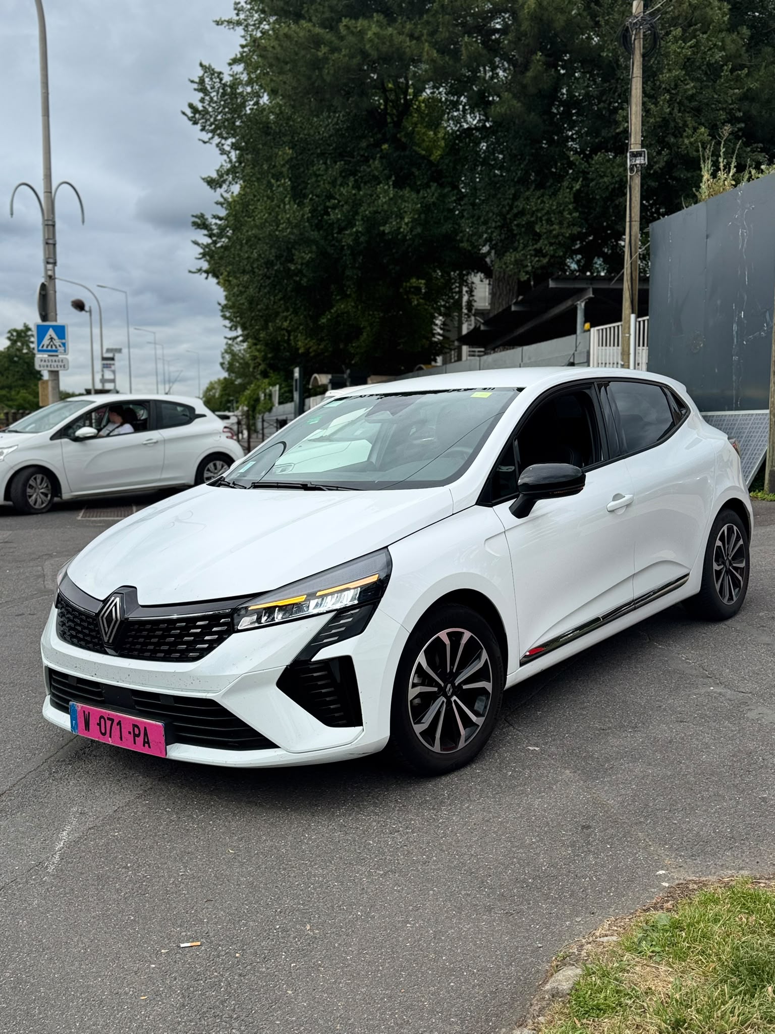 RENAULT CLIO TECHNO
