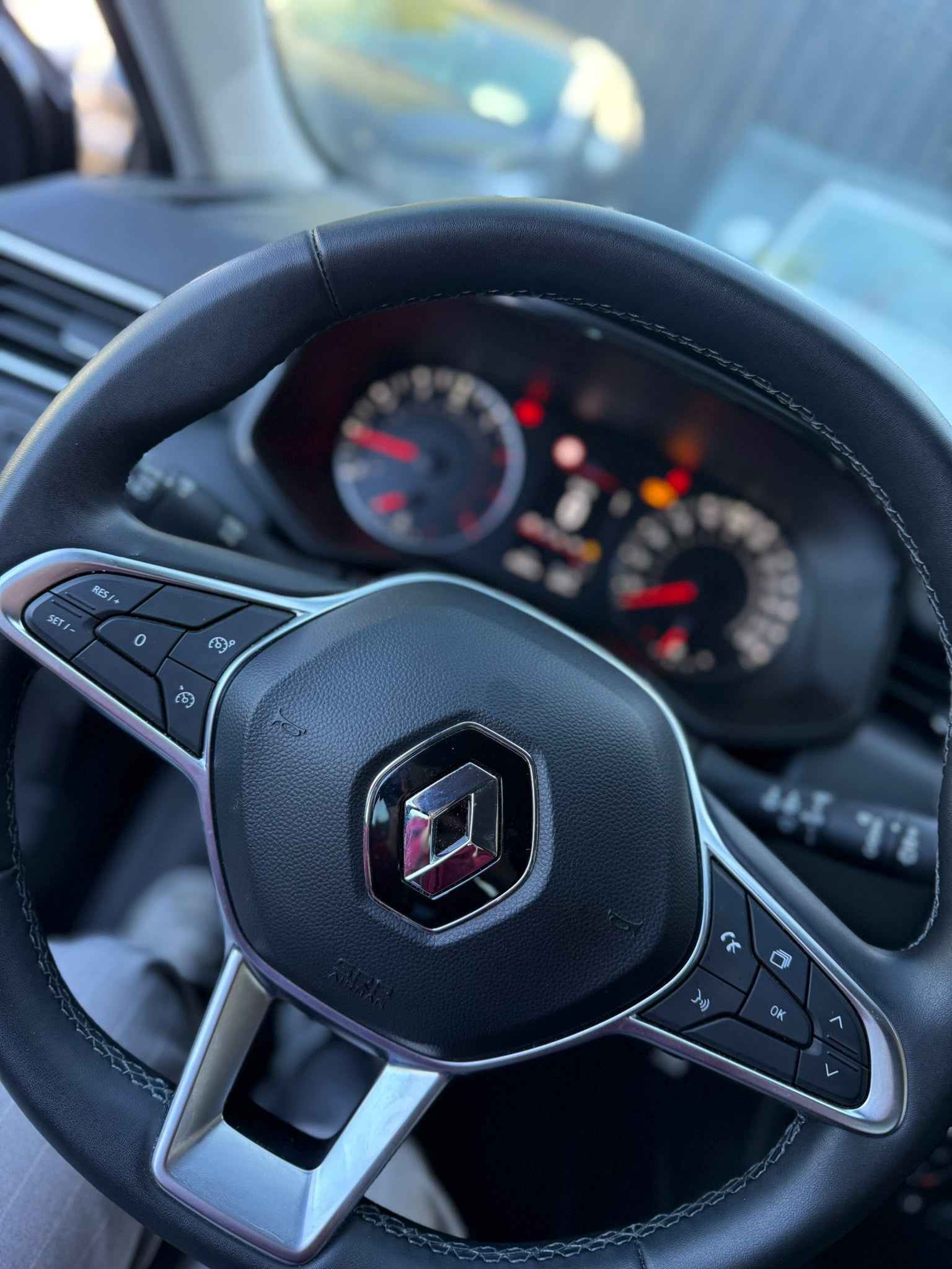 RENAULT CLIO V EQUILIBRE
