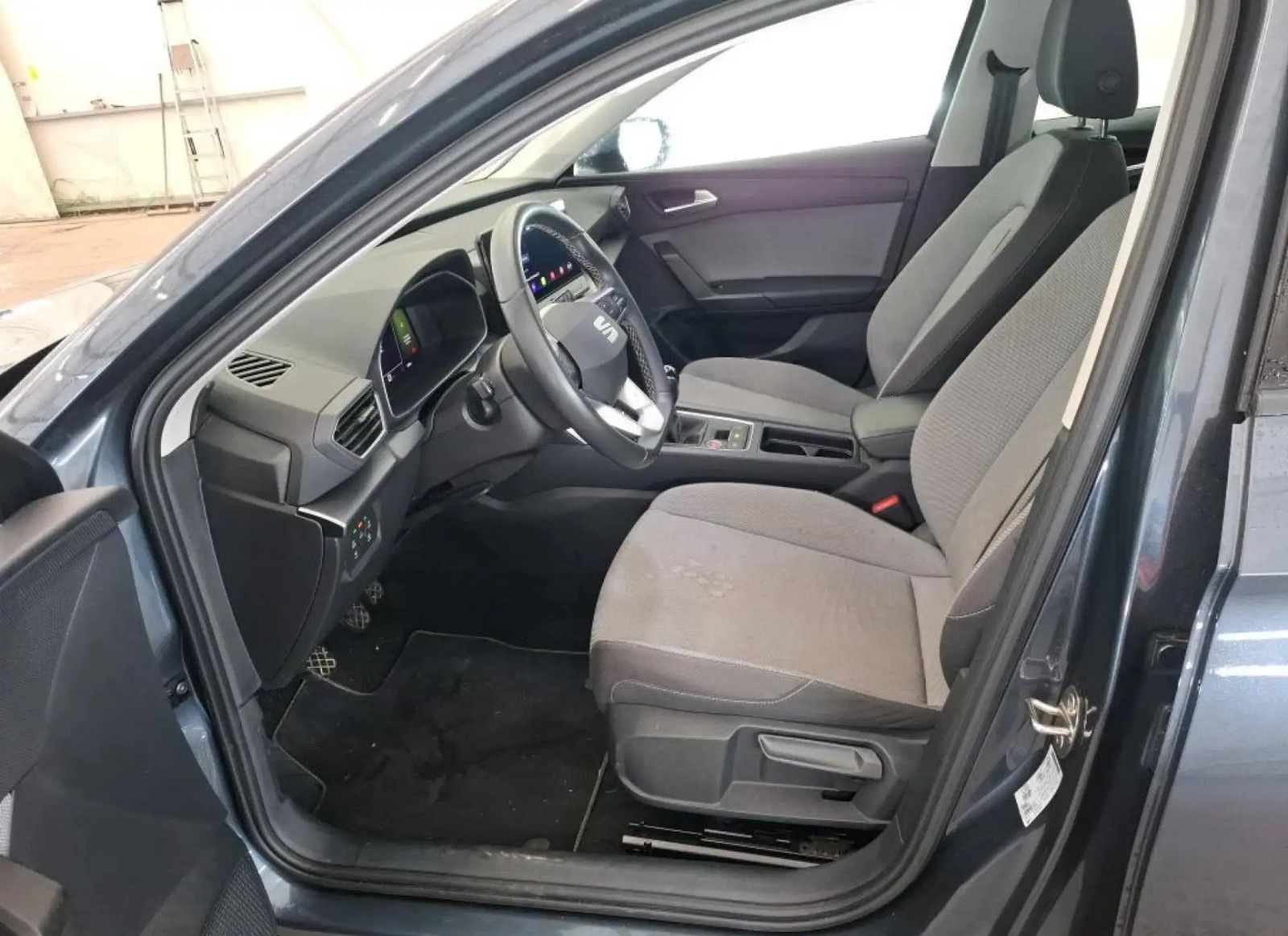 SEAT LEON BUSINESS