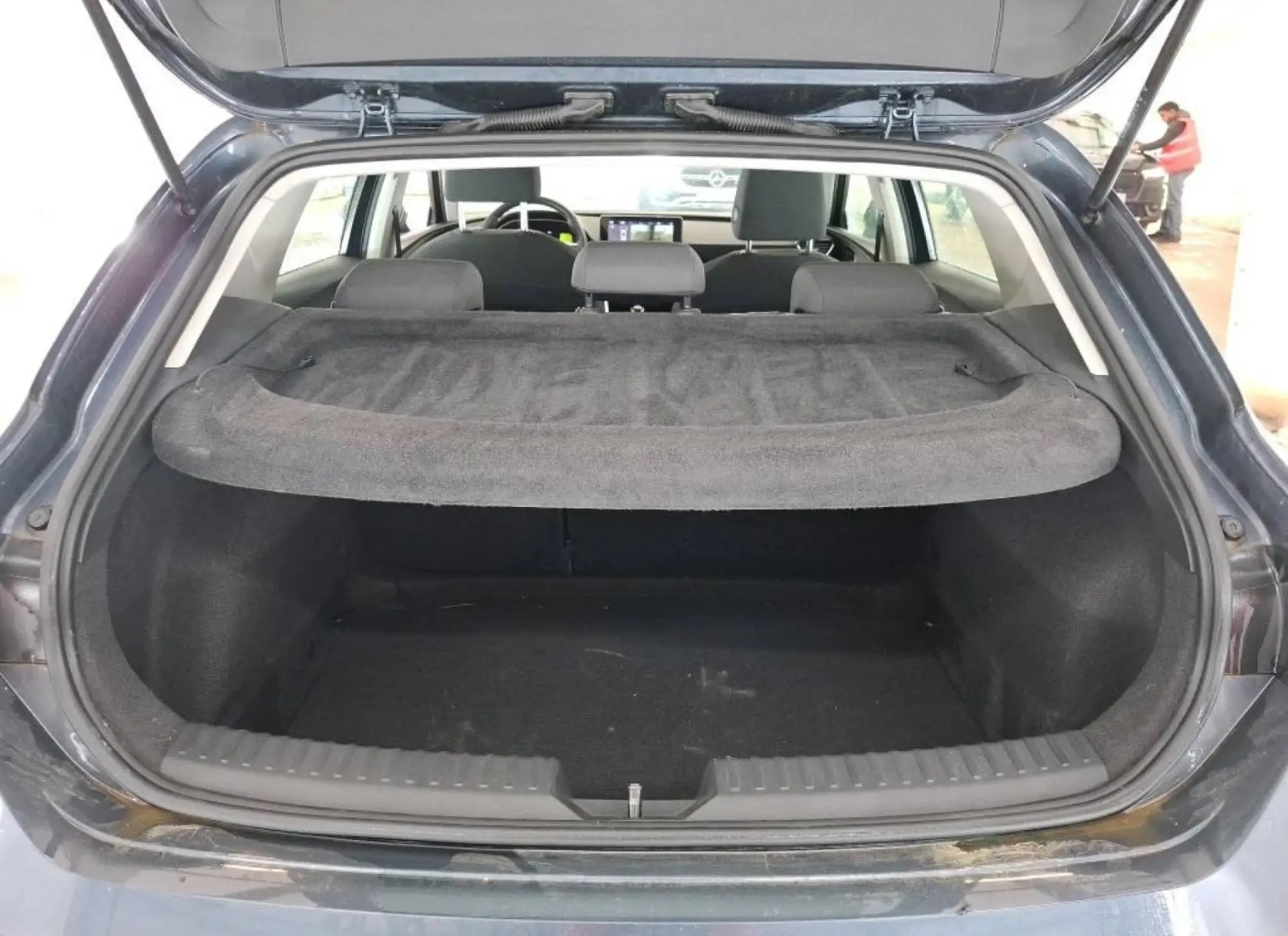 SEAT LEON BUSINESS