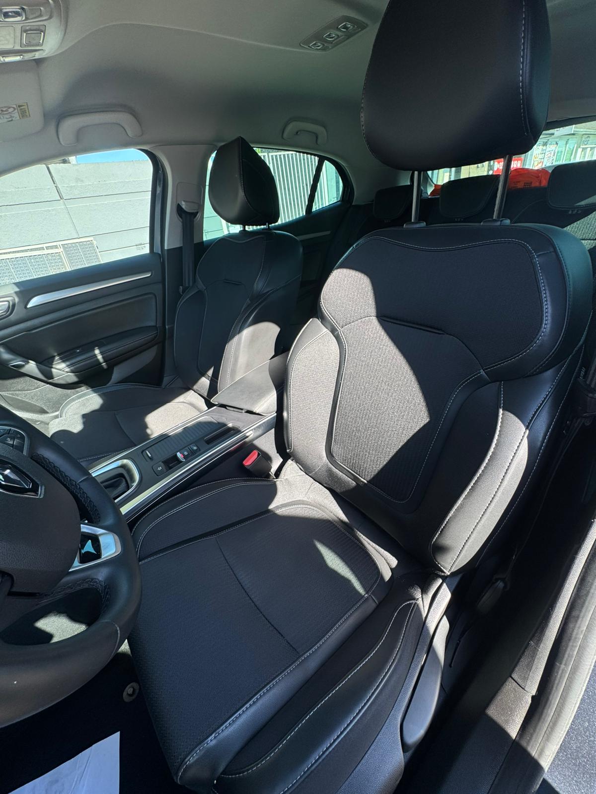 RENAULT MEGANE TECHNO