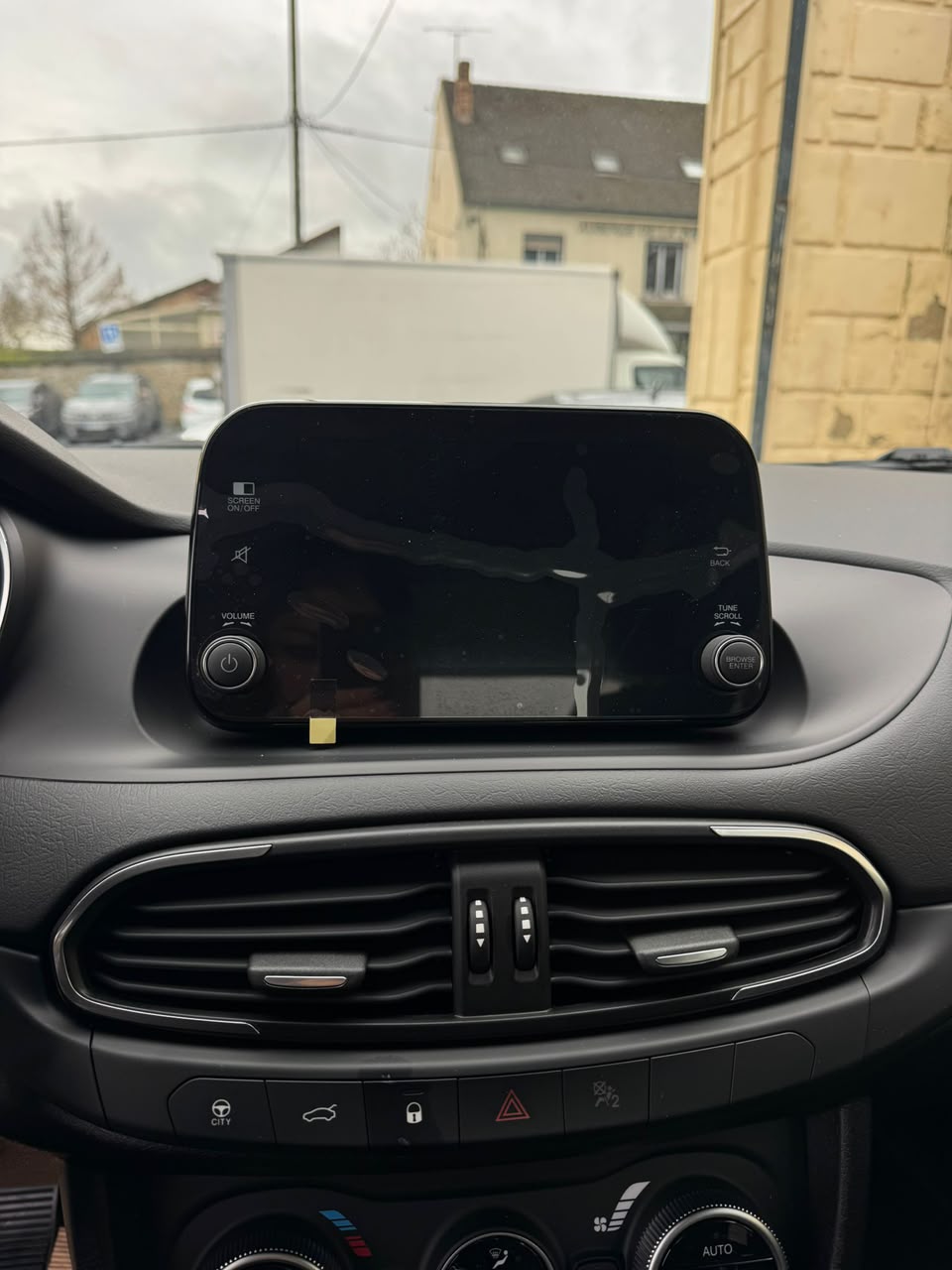FIAT TIPO SEDAN