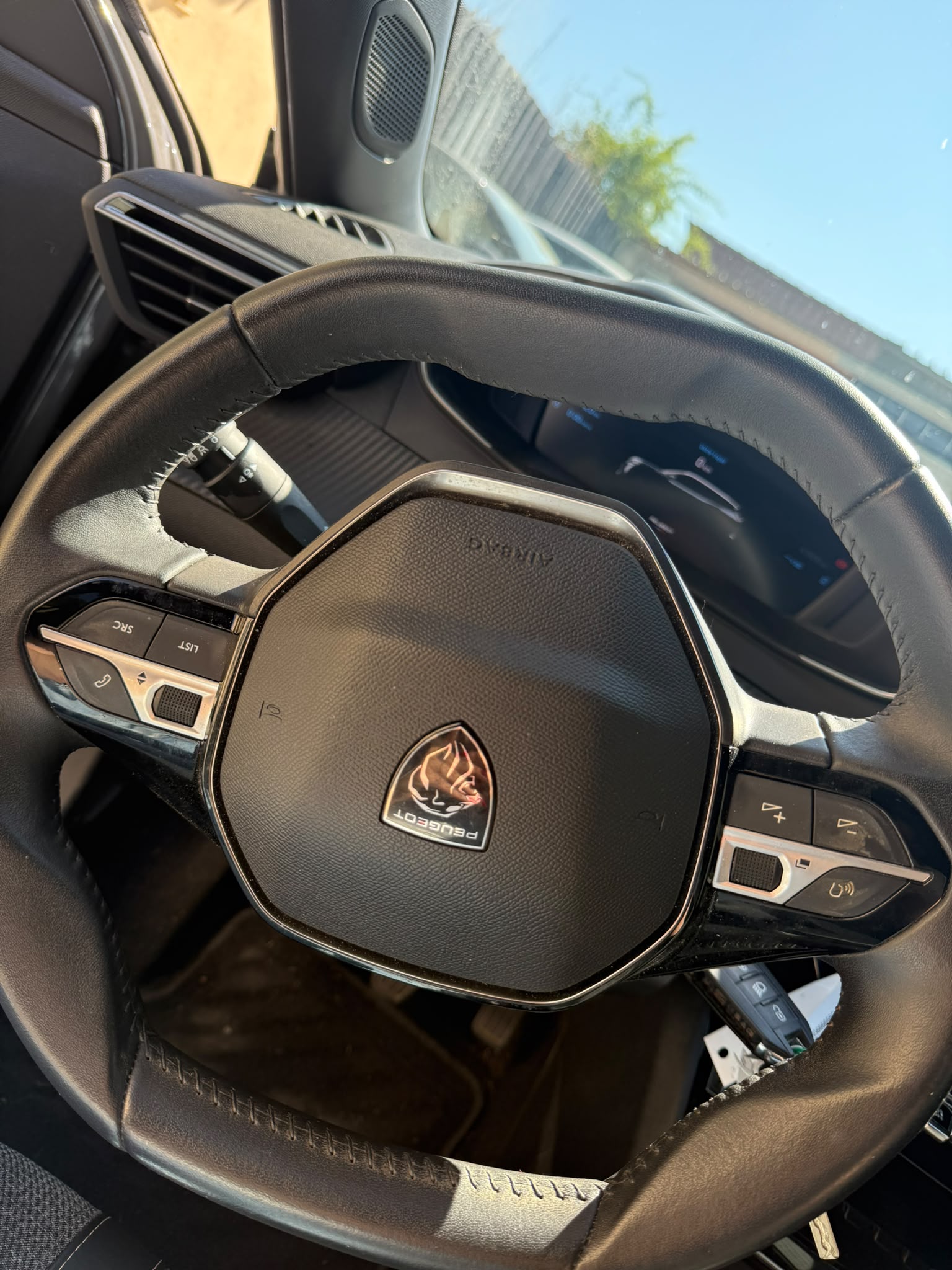 Peugeot 2008 ALLURE