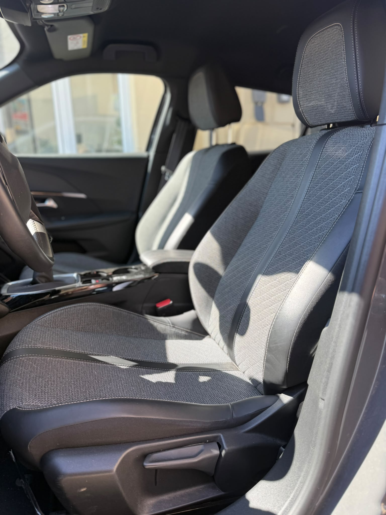 Peugeot 2008 ALLURE