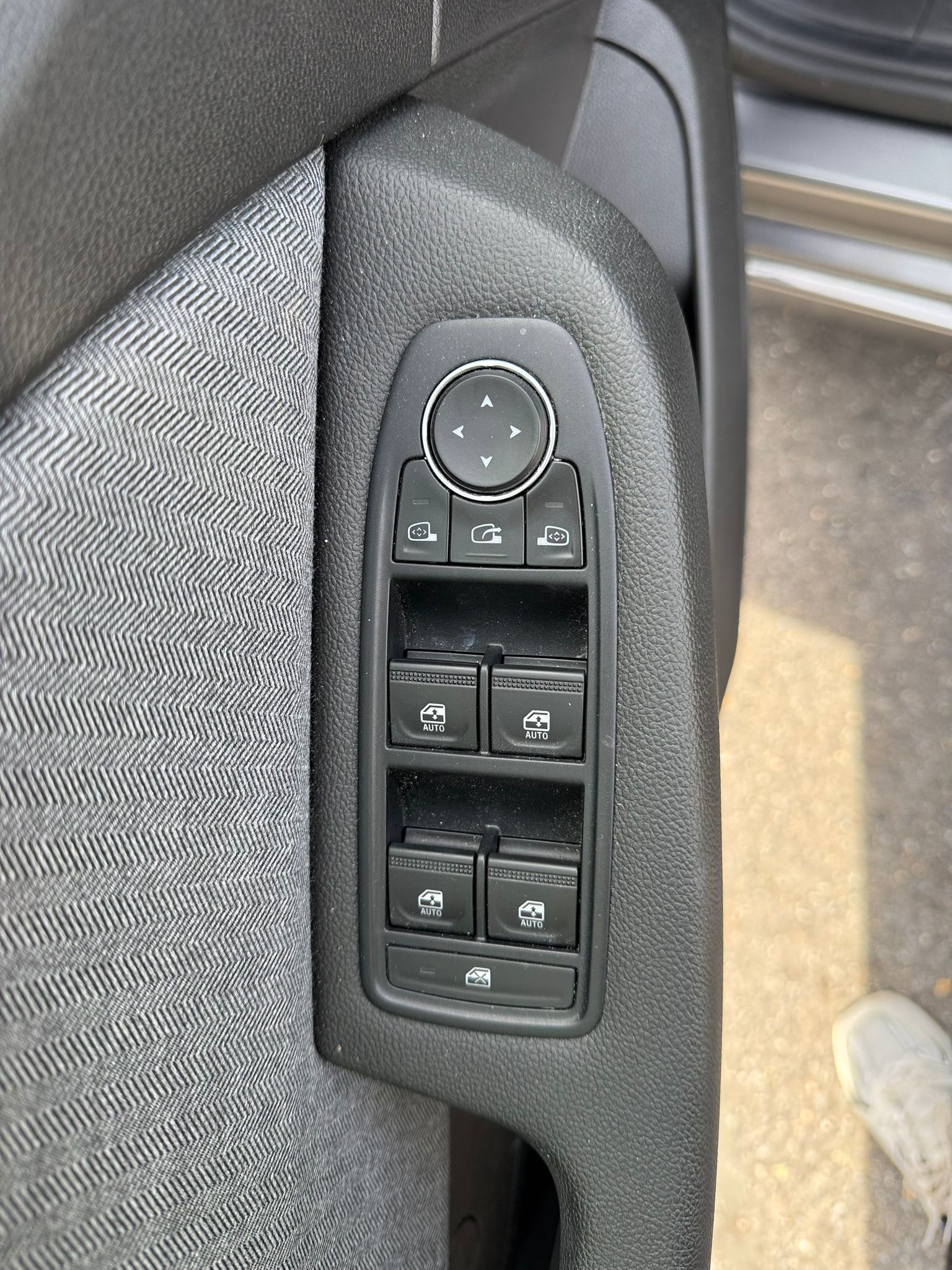RENAULT CLIO V TECHNO