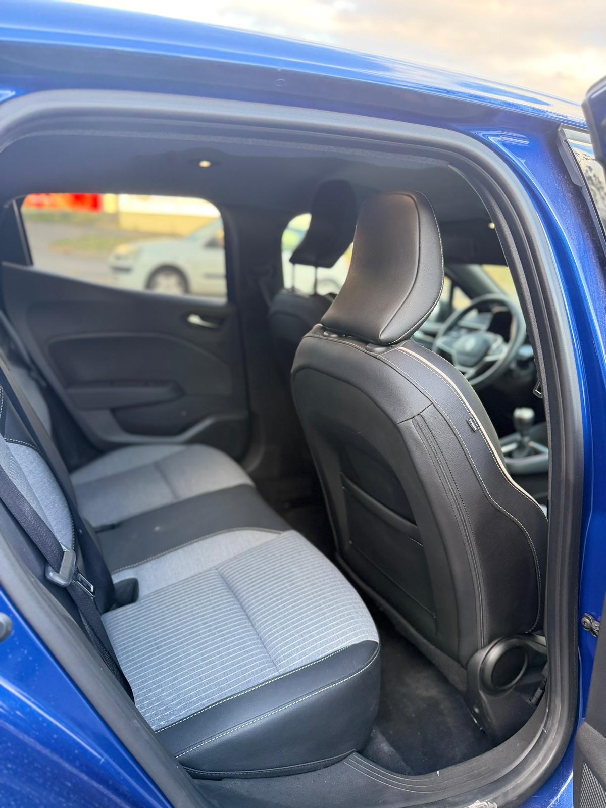 RENAULT CLIO V TECHNO