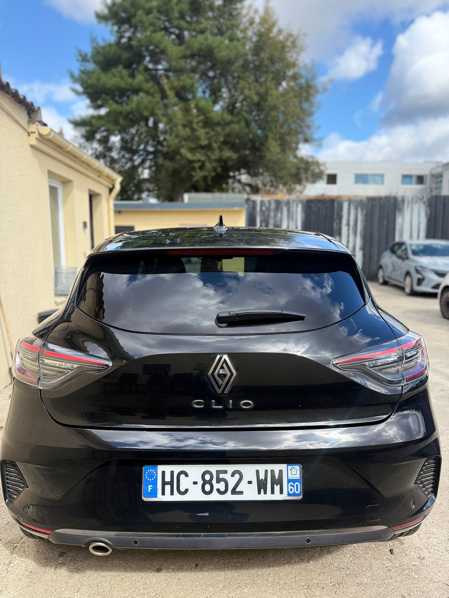 RENAULT CLIO V TECHNO