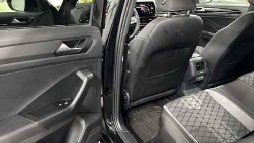 VOLKSWAGEN T-ROC  R-LINE EDITION DSG
