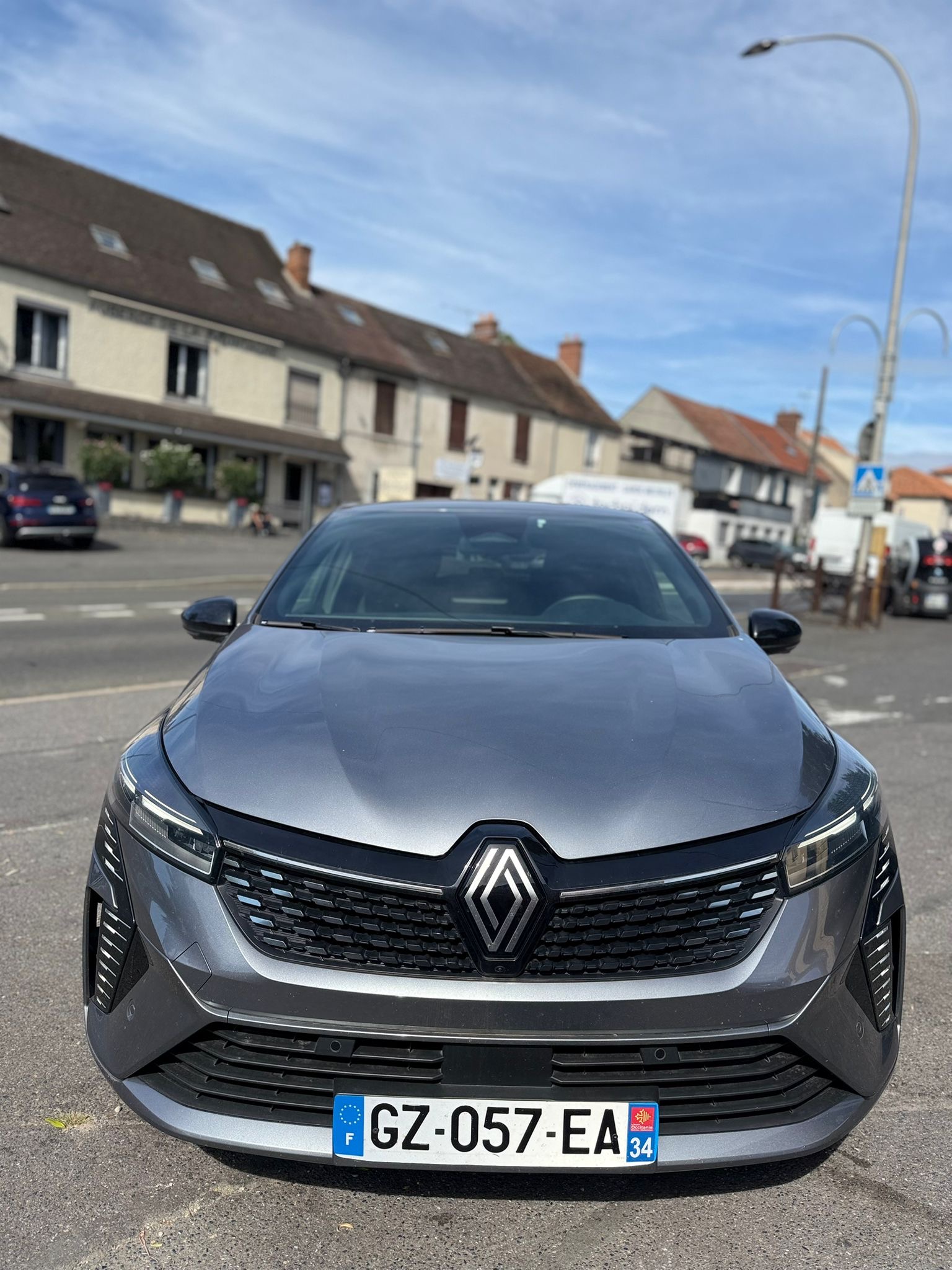 RENAULT CLIO V TECHNO