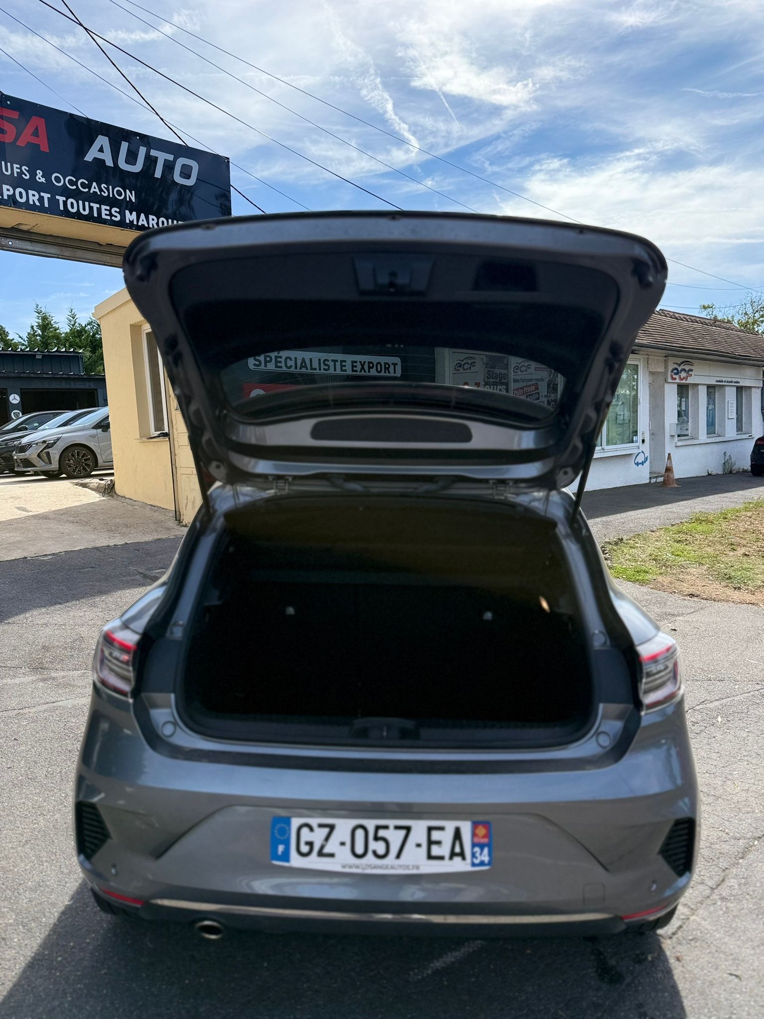 RENAULT CLIO V TECHNO