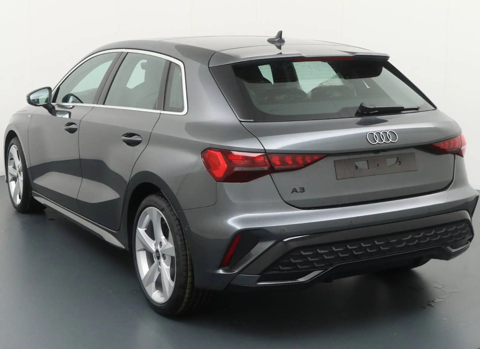 AUDI A3 SPORTBACK S LINE