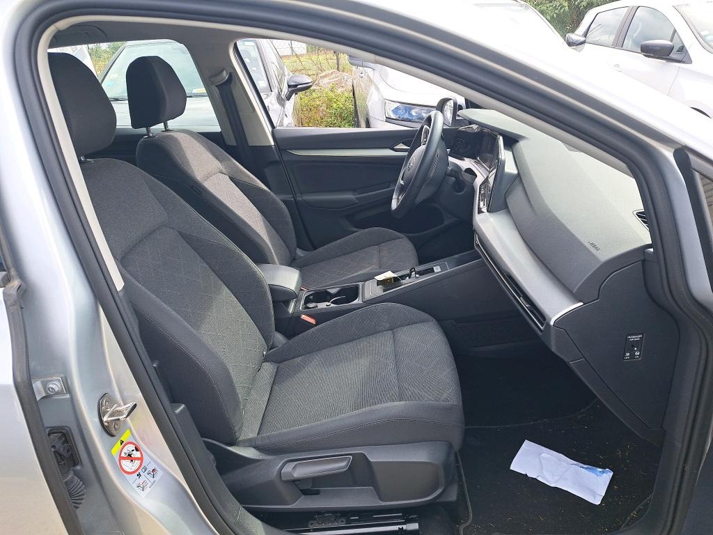 VOLKSWAGEN GOLF LIFE PLUS