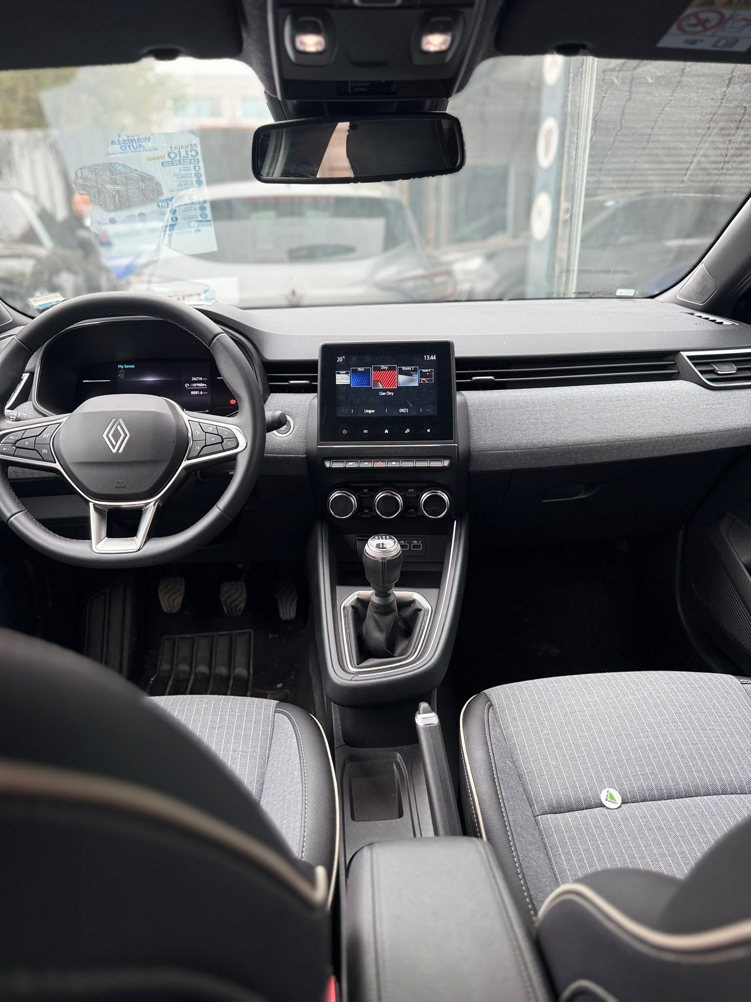 RENAULT CLIO V TECHNO