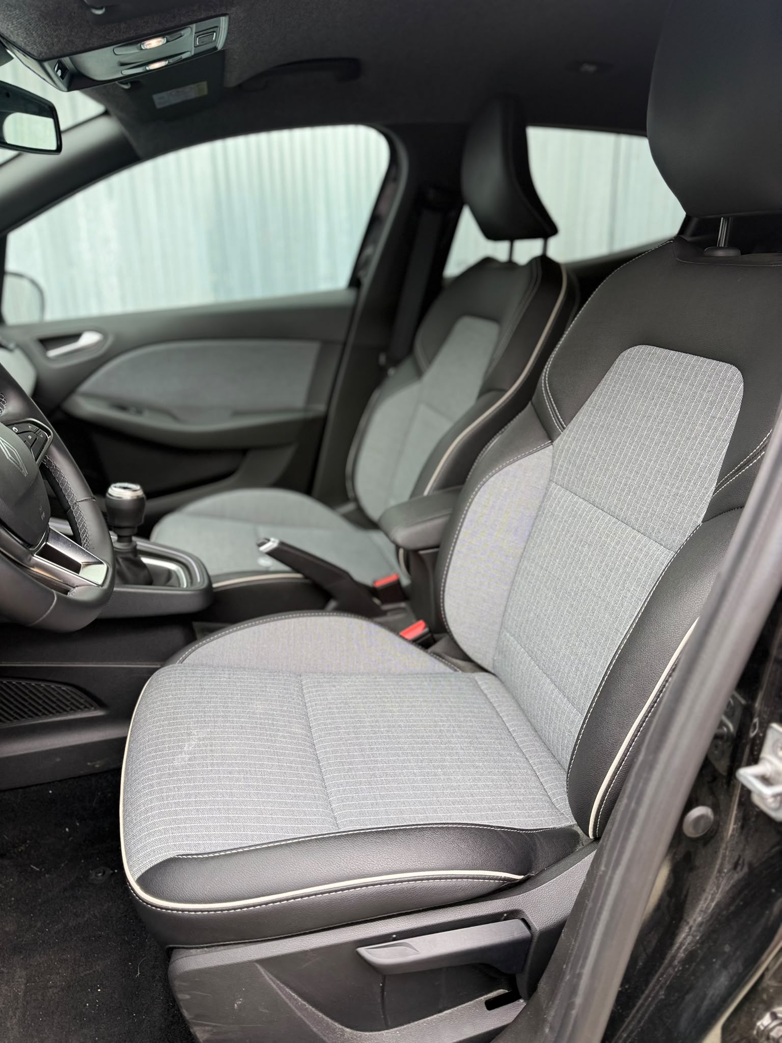RENAULT CLIO V TECHNO