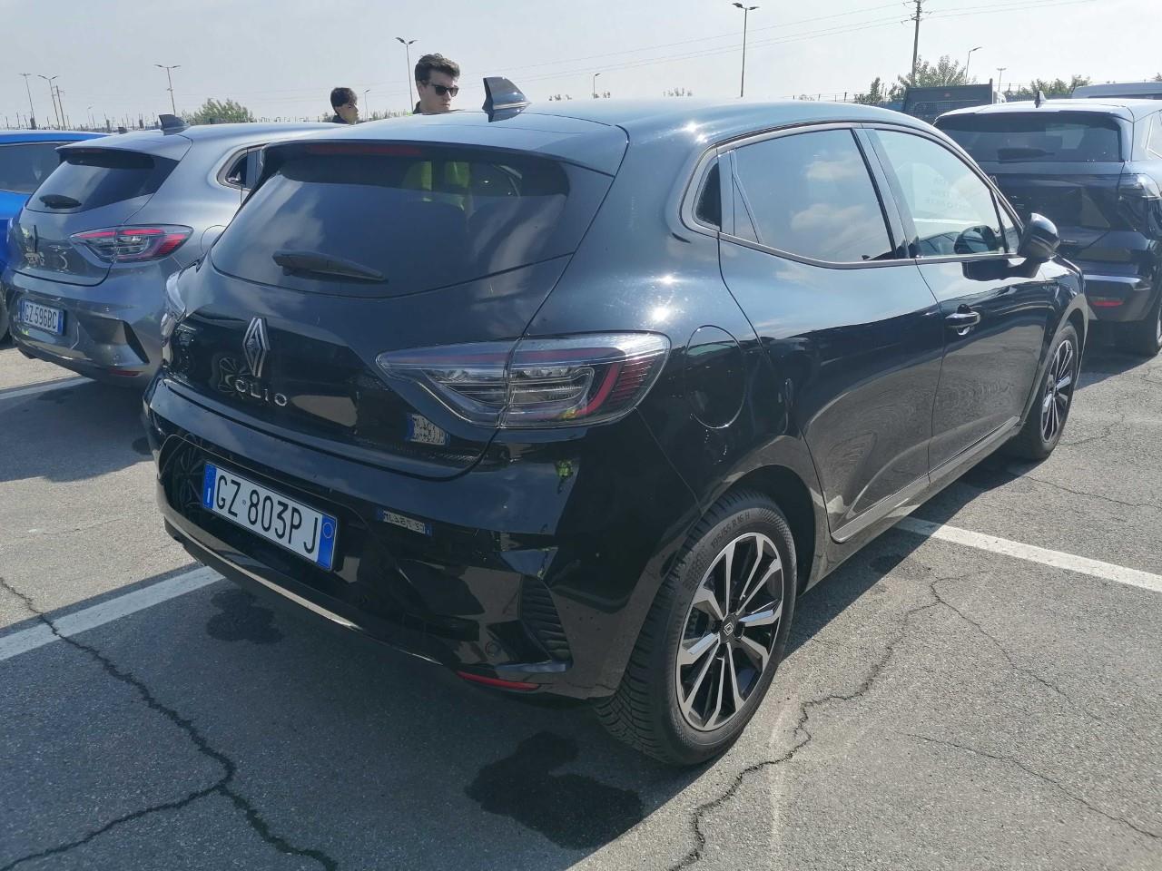 RENAULT CLIO V TECHNO
