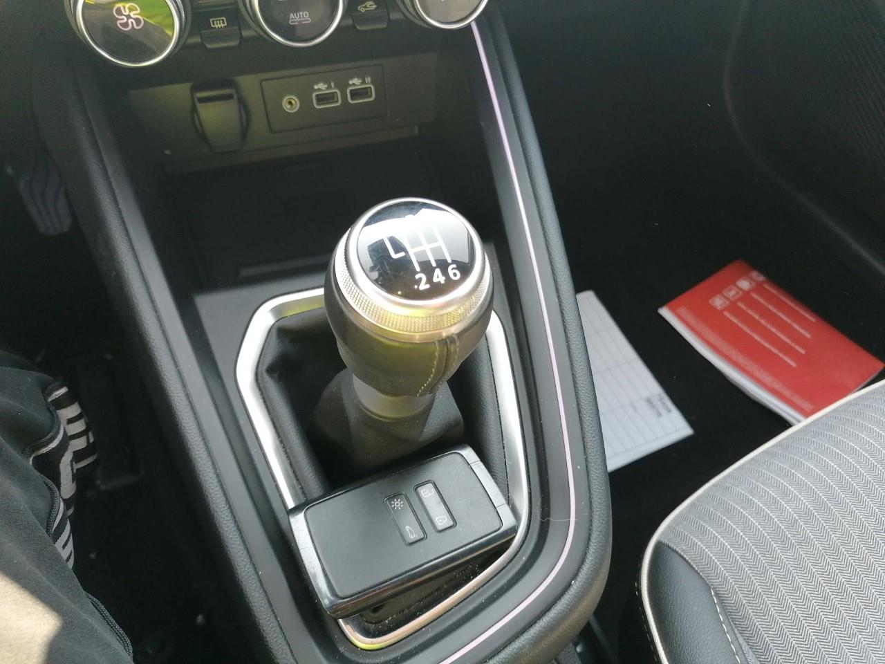 RENAULT CLIO V TECHNO