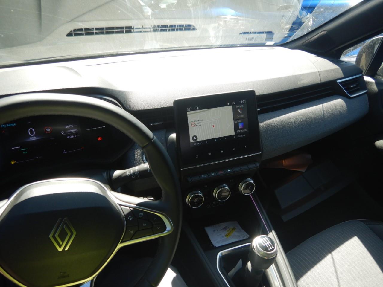 RENAULT CLIO V TECHNO