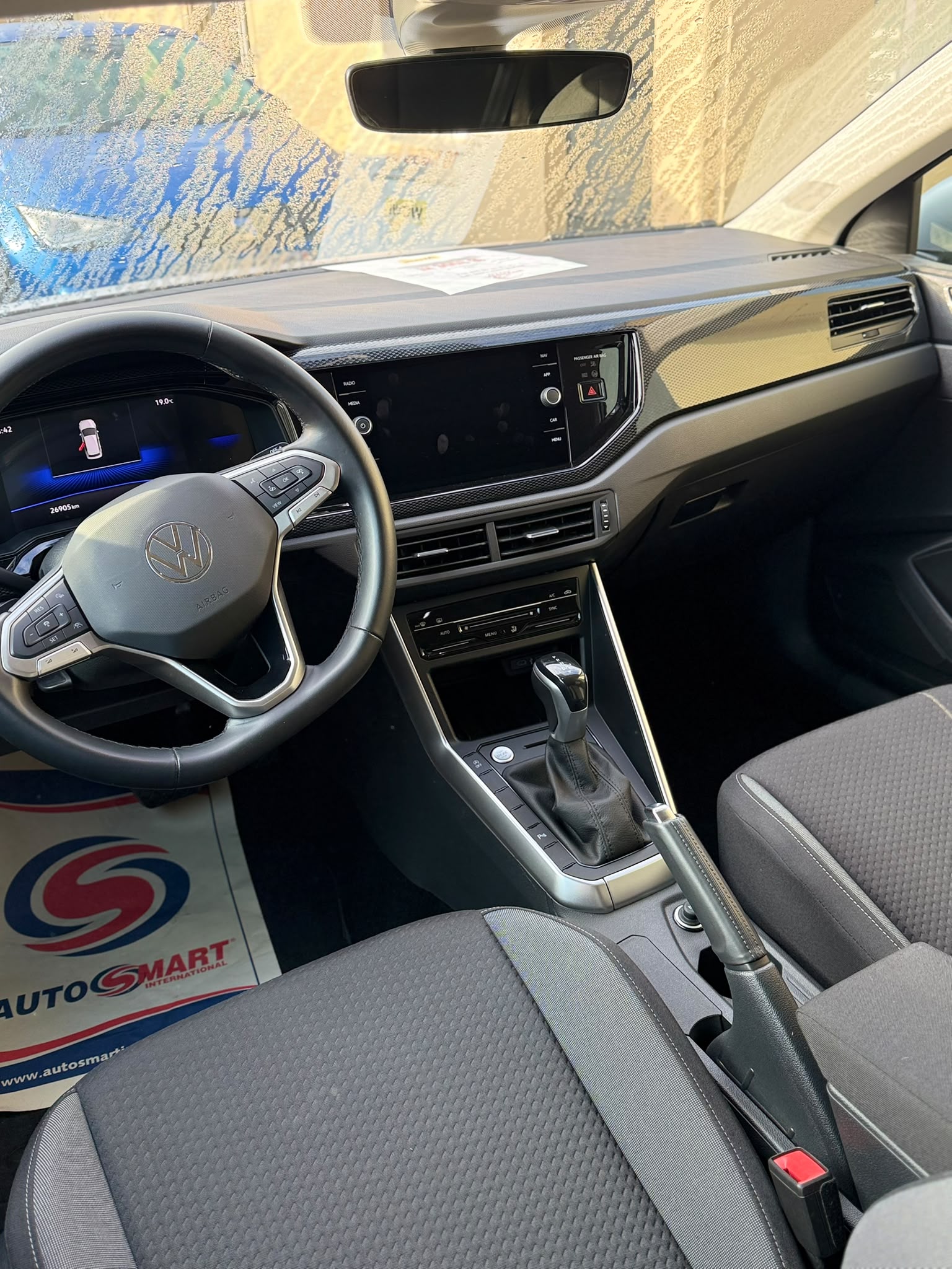 VOLKSWAGEN TAIGO LIFE