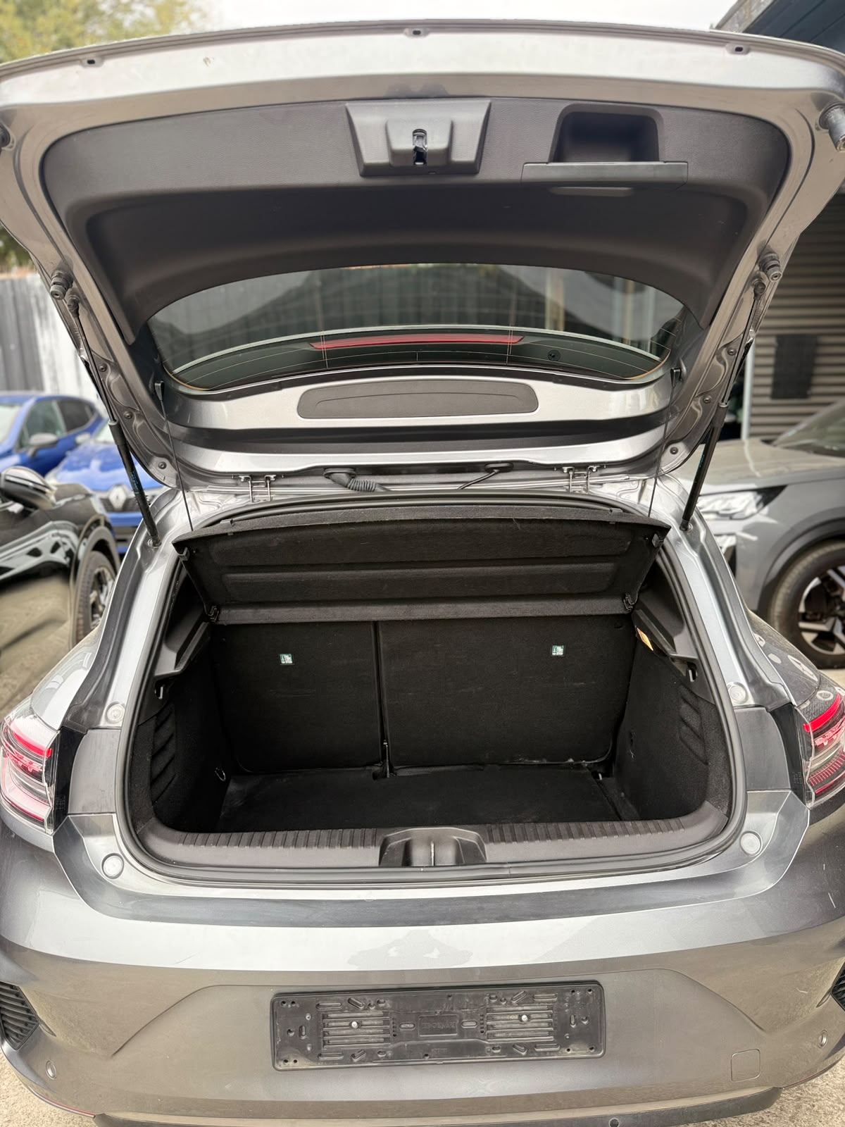 RENAULT CLIO V TECHNO