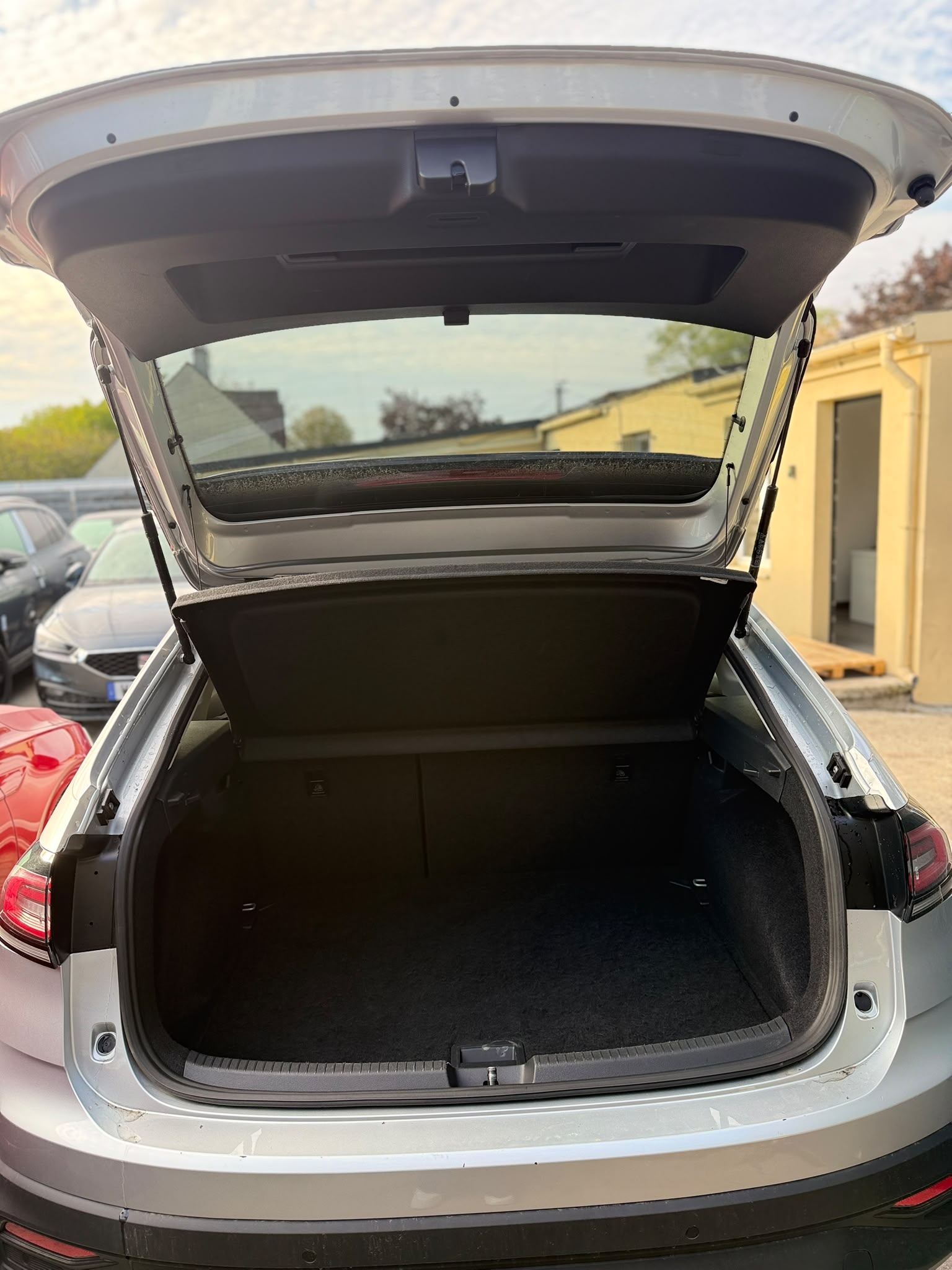 VOLKSWAGEN TAIGO LIFE