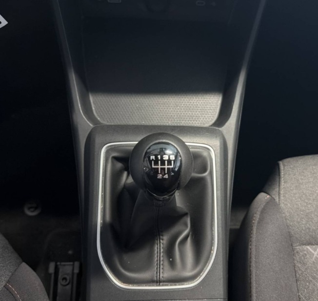 MG MG 3 STANDARD