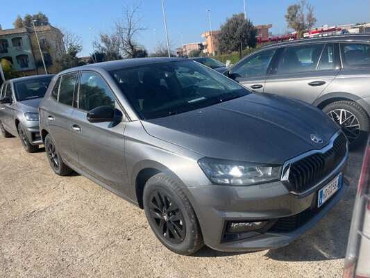 SKODA FABIA YOUNG ÉDITION